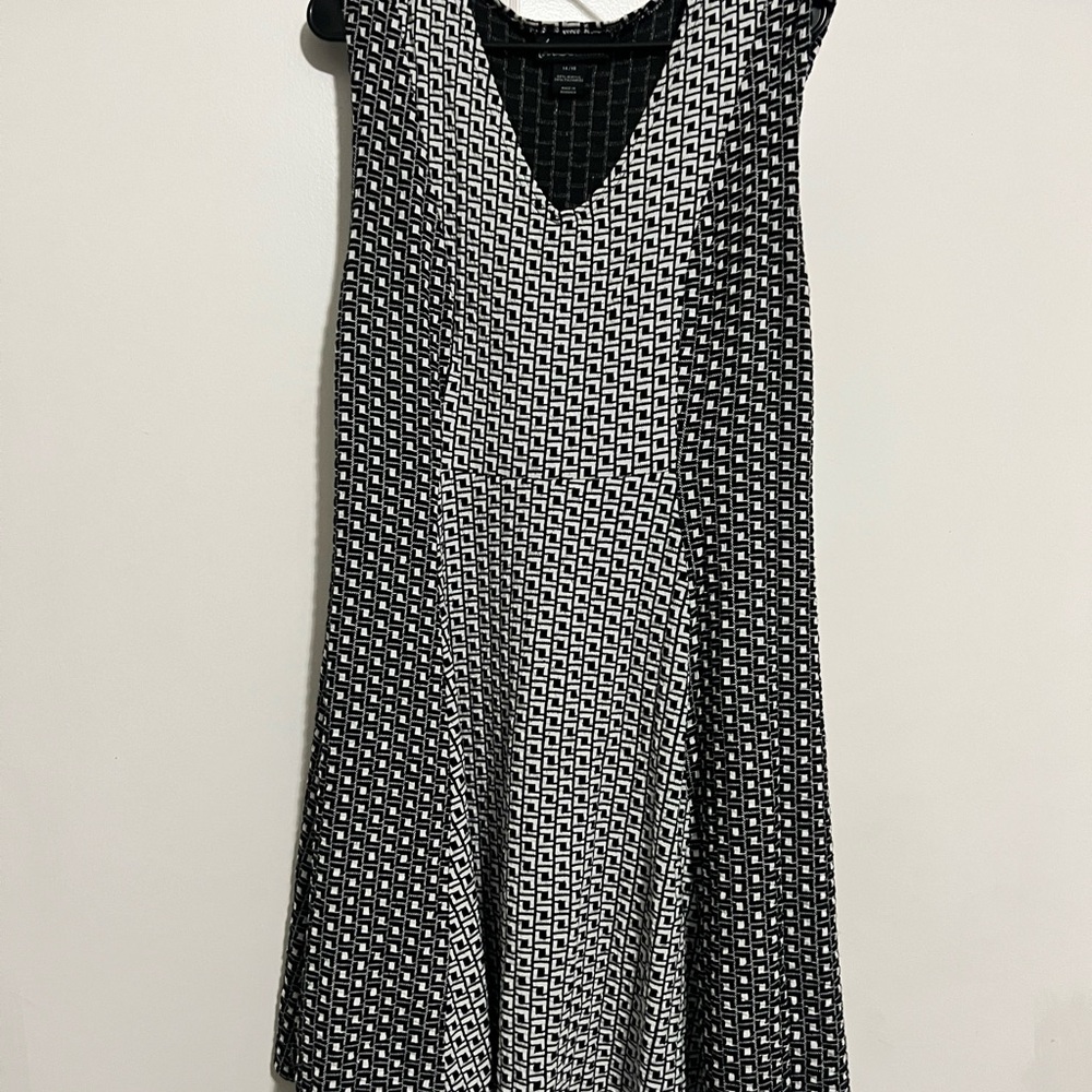 Lane Bryant Black and White Geometric Midi Dress